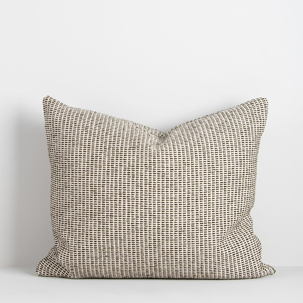 Diver Outdoor Cushion | Mangrove