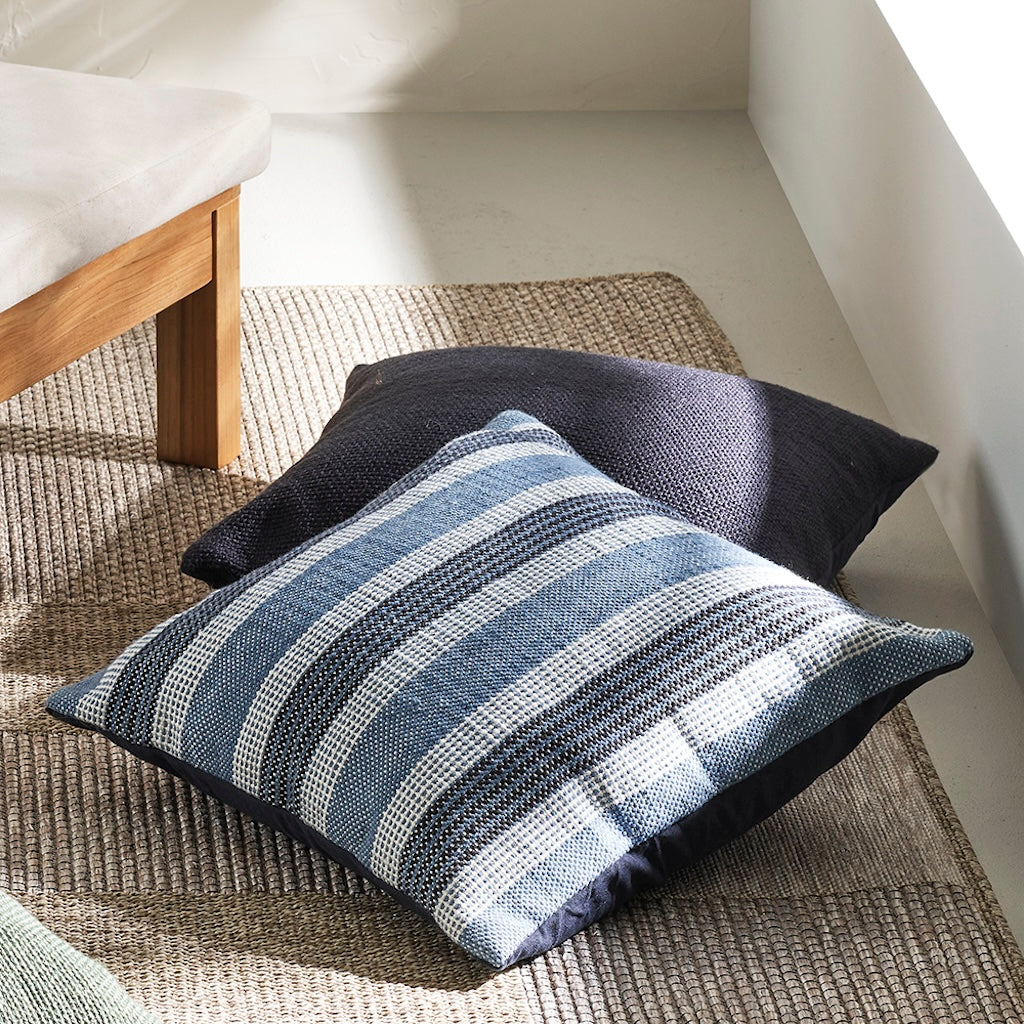 Lansdowne Outdoor Cushion | Navy